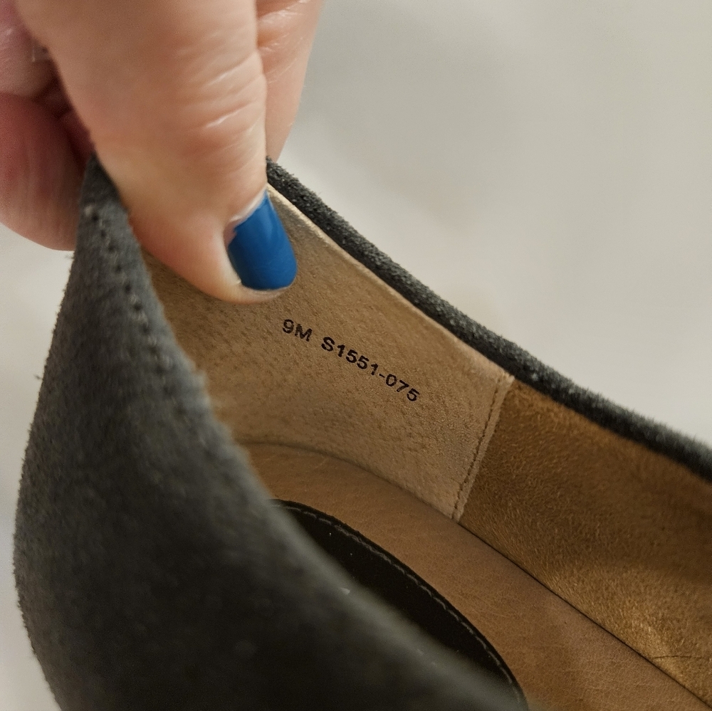 SoftWalk The Walking Store Suede Mary Janes - Picture 8 of 8